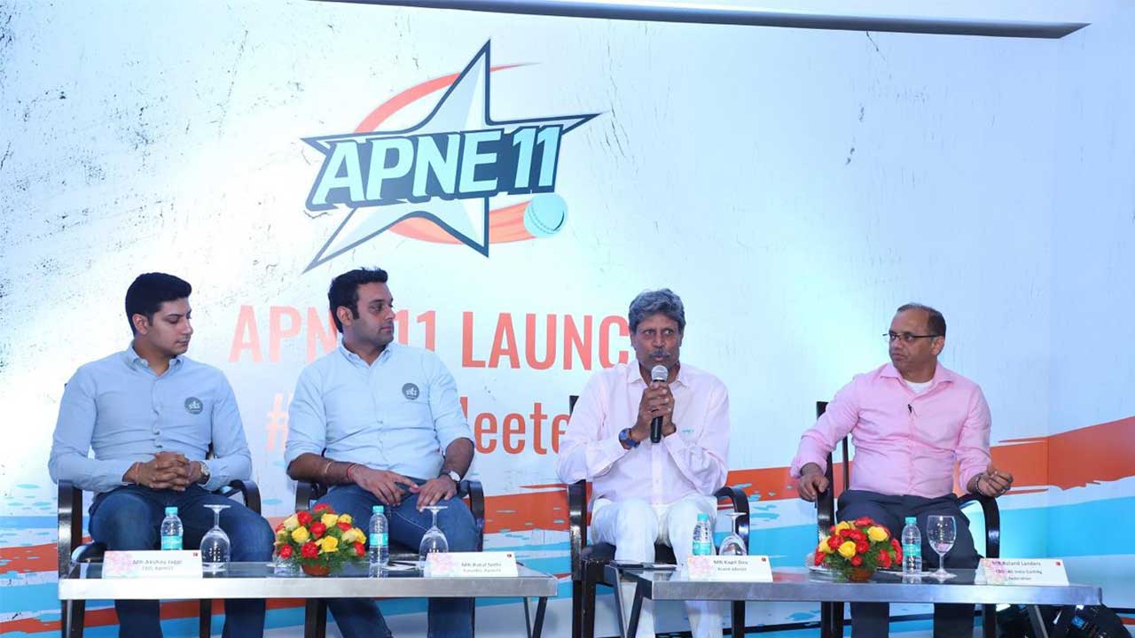 ﻿DekhaoApnaHunar with Apne11